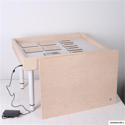 Стол для рисования песком с цветной подсветкой 50*70 см (с  крышкой,   трафаретами и песком 1 кг) 5251407