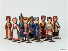 «Народы России» коллекция разборных кукол в национальных костюмах высотой 15 см. А297